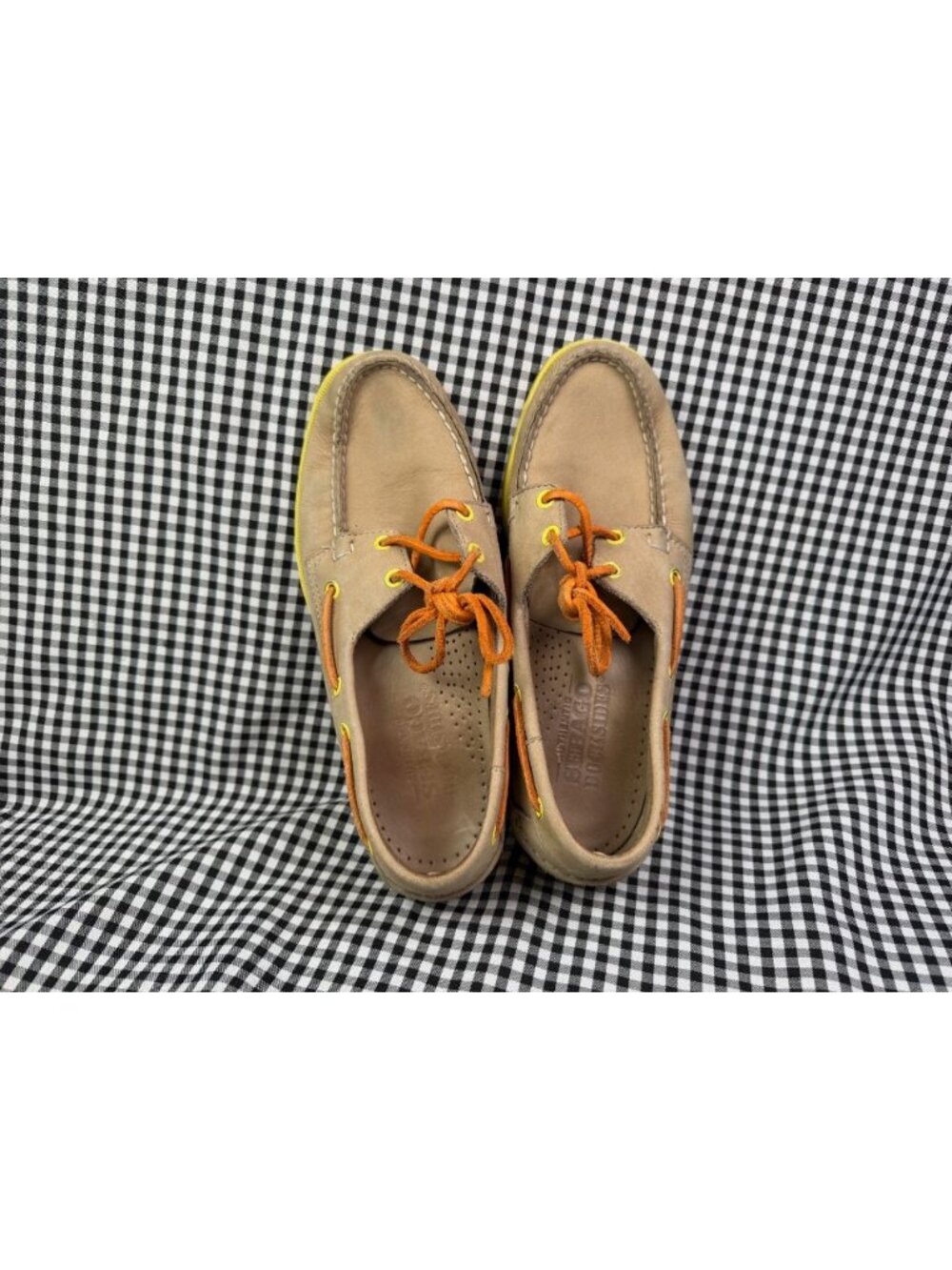 Sebago Docksides Mens 8 Tan Nubuck Boat Shoes Yellow Sole Orange Laces Preppy